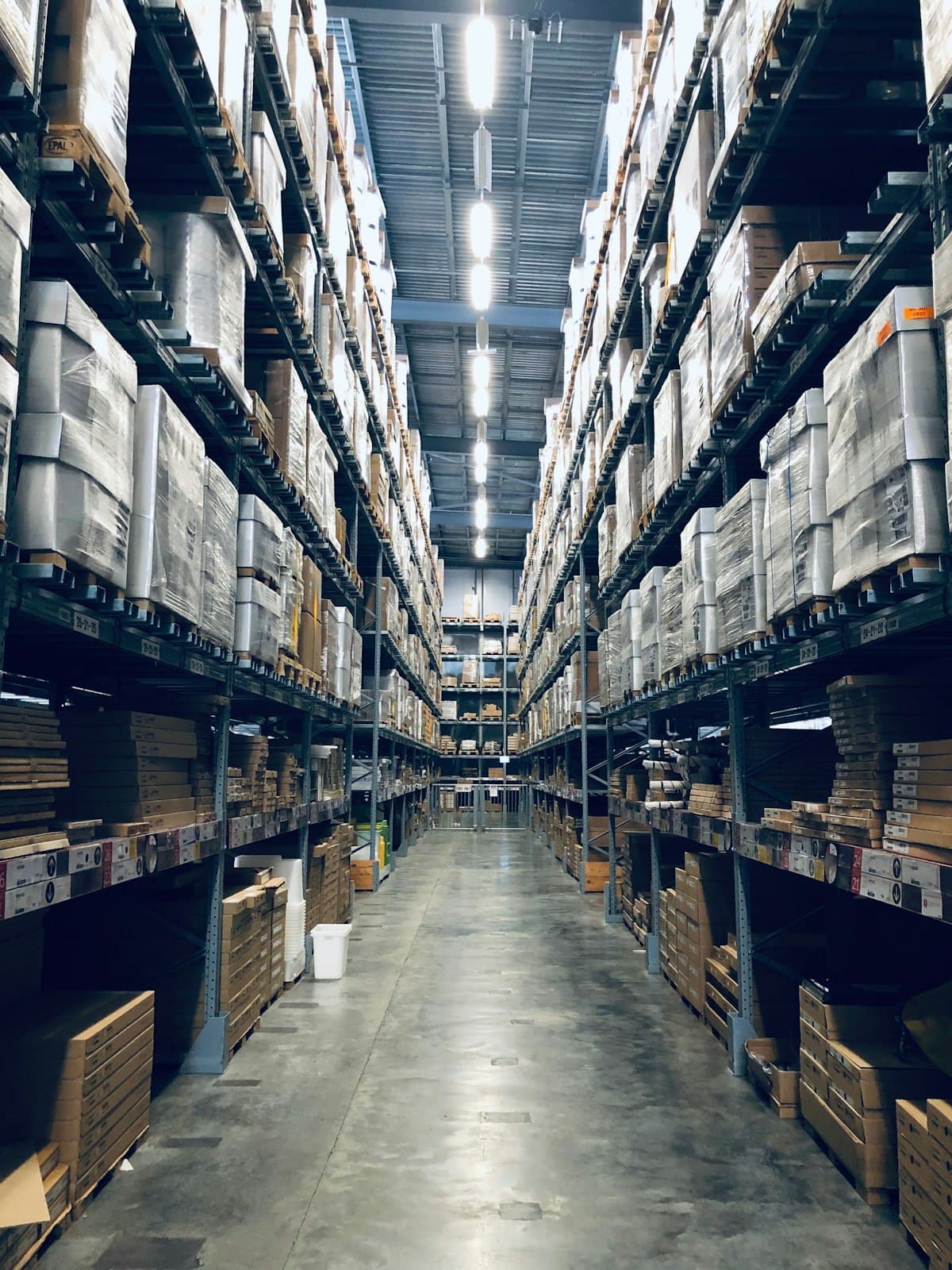 Automotive parts warehouse storage and picking operations